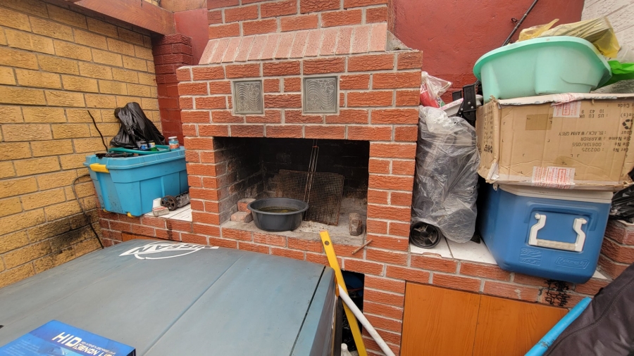 3 Bedroom Property for Sale in Westridge Western Cape